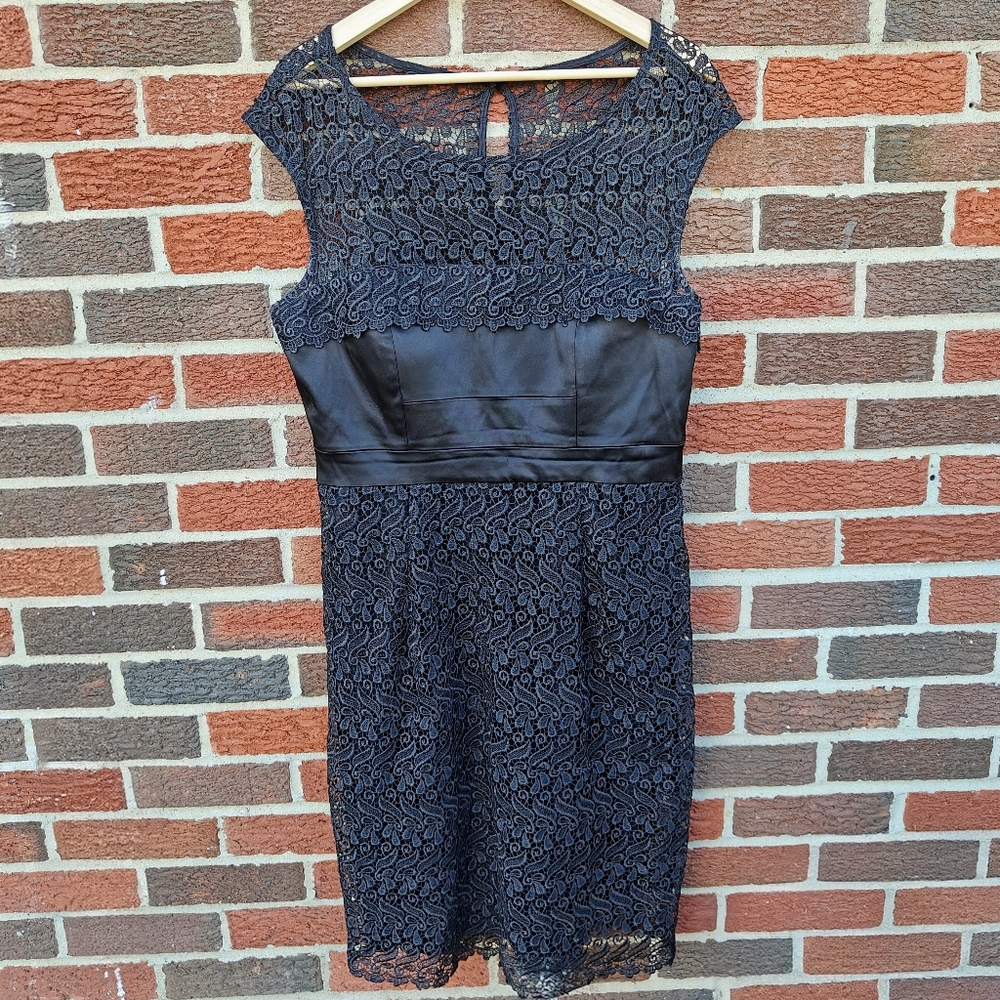 JAX Women’s Black Lace Cocktail Dress Size 12 Sleeveless Side Zip Evening Glam
